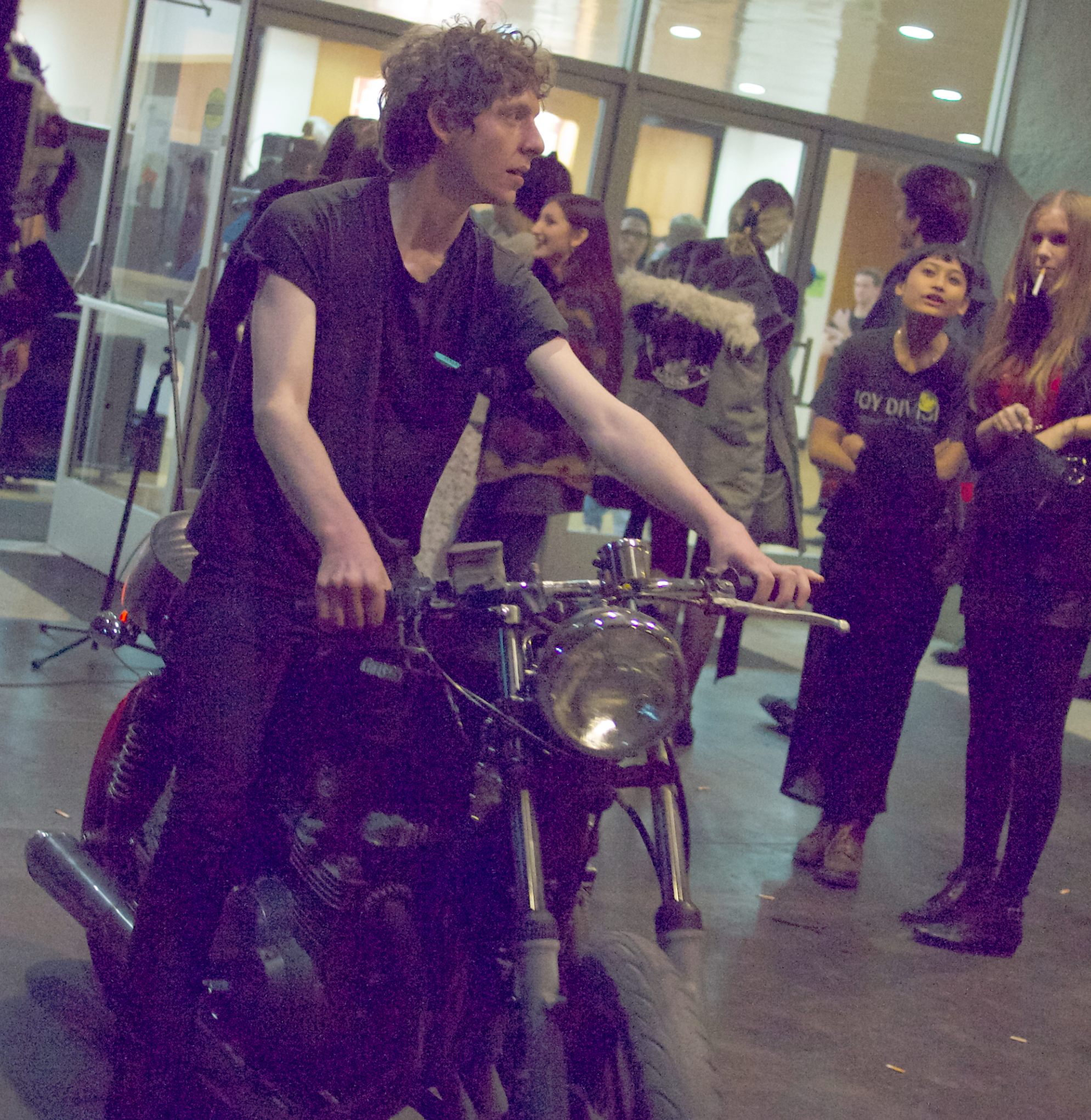 1%, 2010, Exhibition and performance